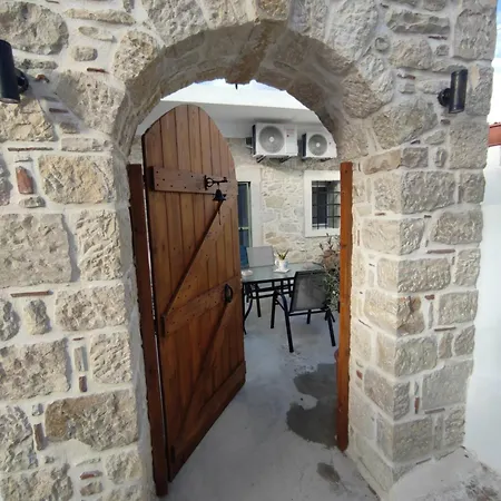 La Maison D Aspasia Kamilari Buitenkant foto